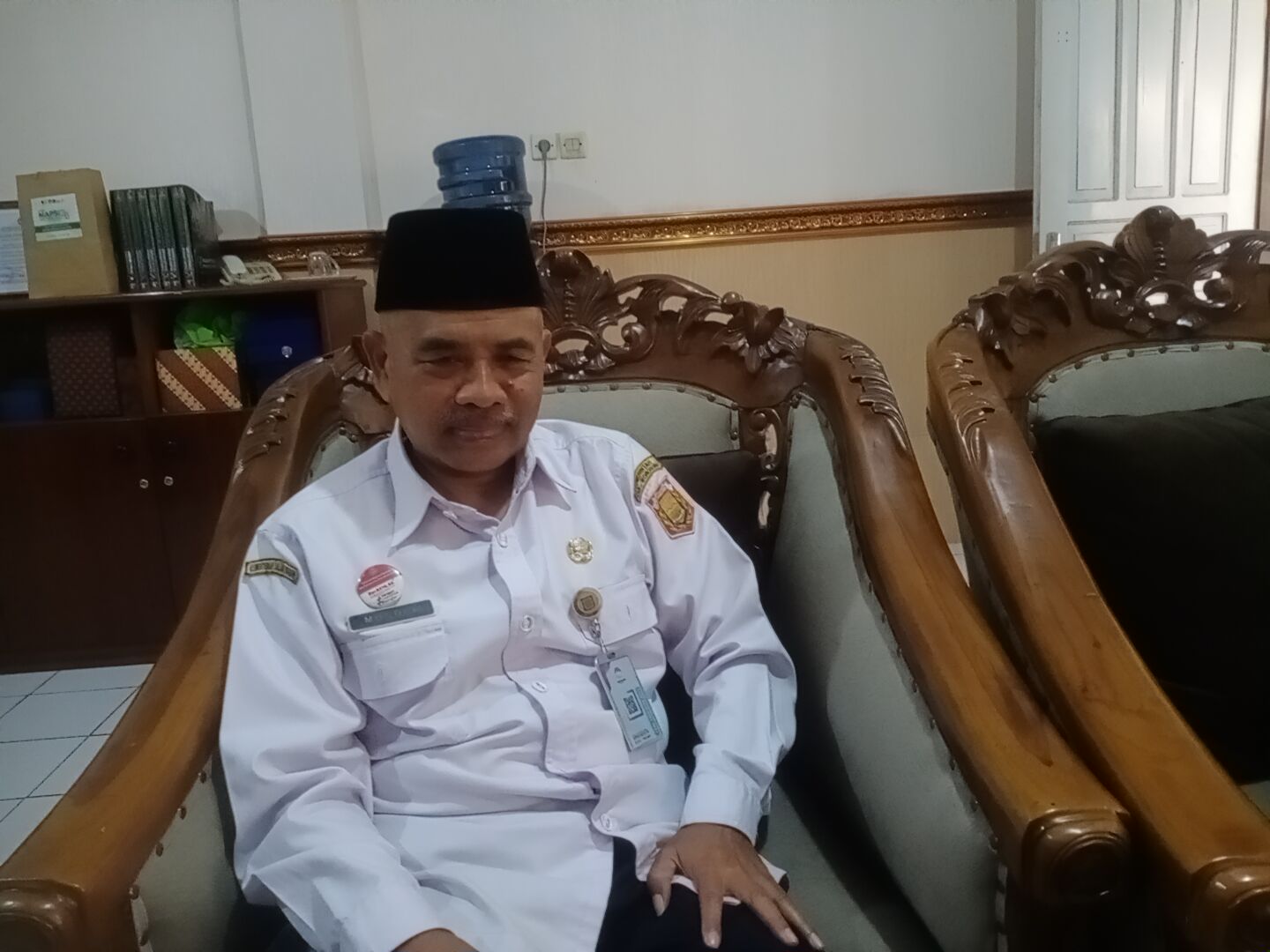 Viral Guru Ani Diduga Selingkuh, Disdikpora Wonosobo: Jangan Ambil Kep