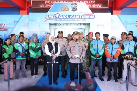 Kapolri Tekankan Jaga PersatuanKesatuan saat Silaturahmi ke Ponpes AnN