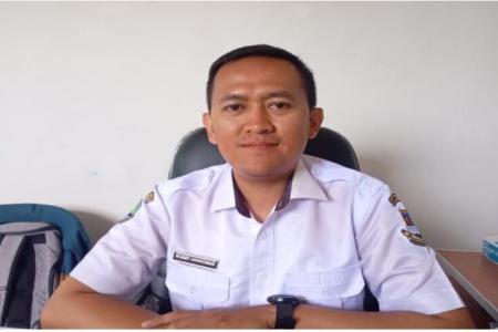 Desa Mekar Jaya Kecamatan Cikalong Wetan Realisasikan Bantuan Langsung