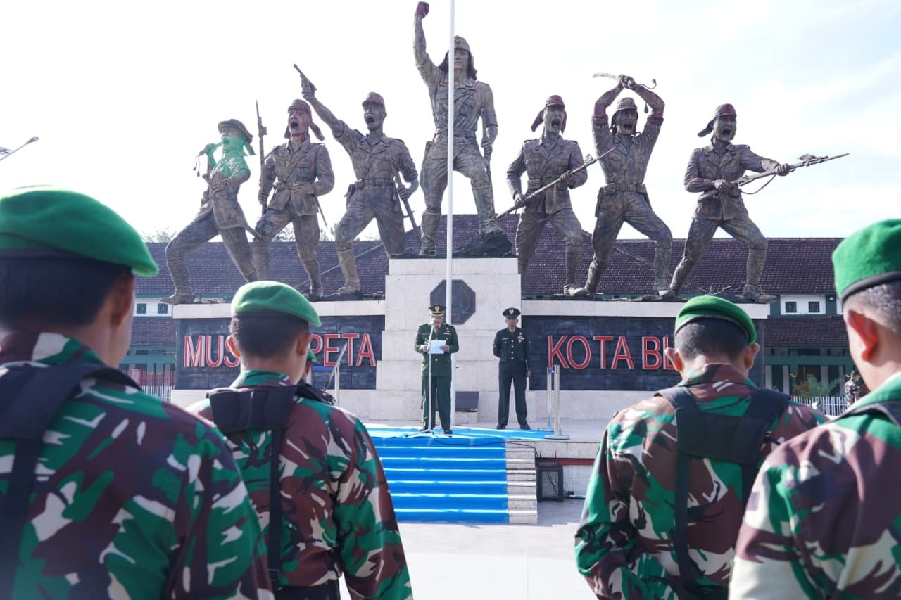 Kasdim 0808 blitar Pimpin Upacara Peringatan Hari Bela Negara Ke 77 Ta