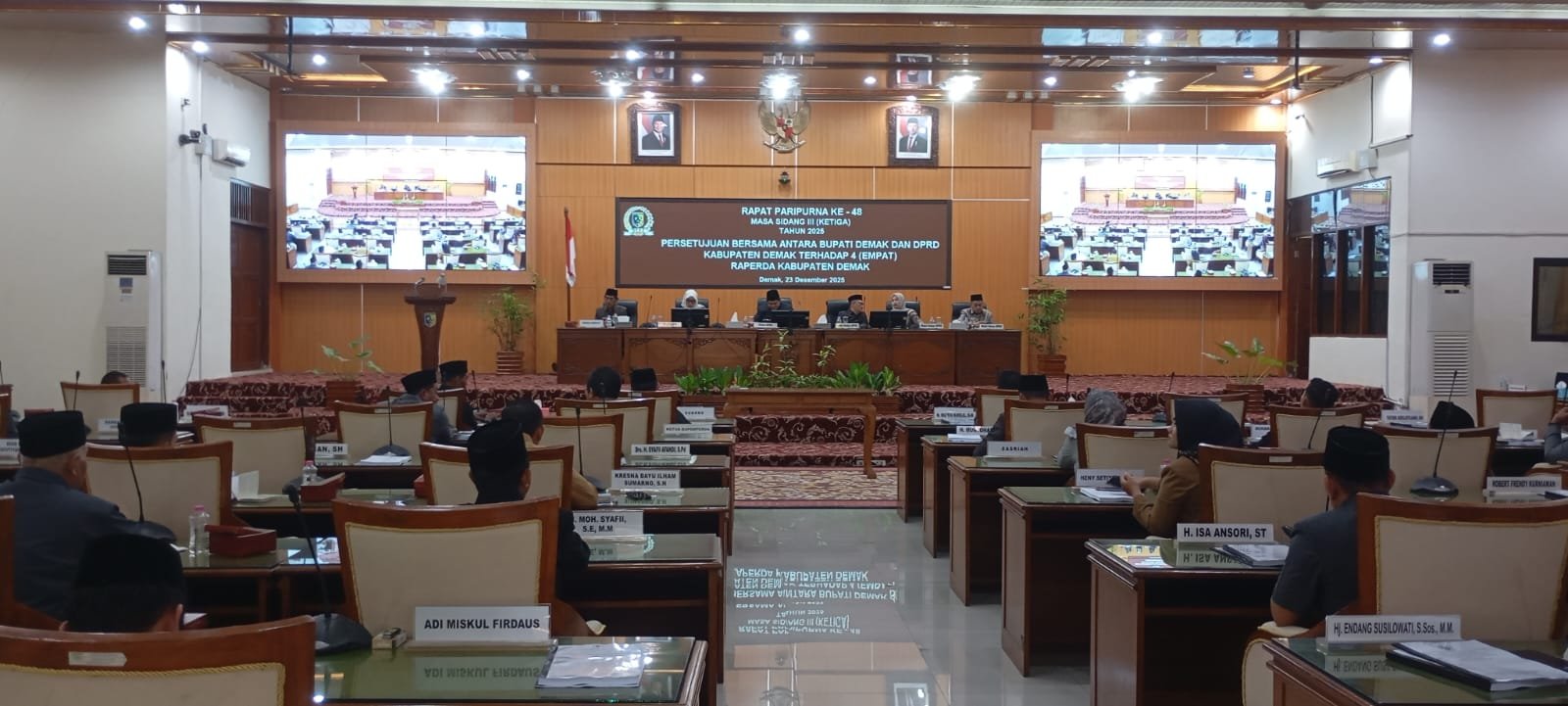 Rapat Paripurna Dprd Demak Ke48,49,50.setujui Empat Raperda Strategis 