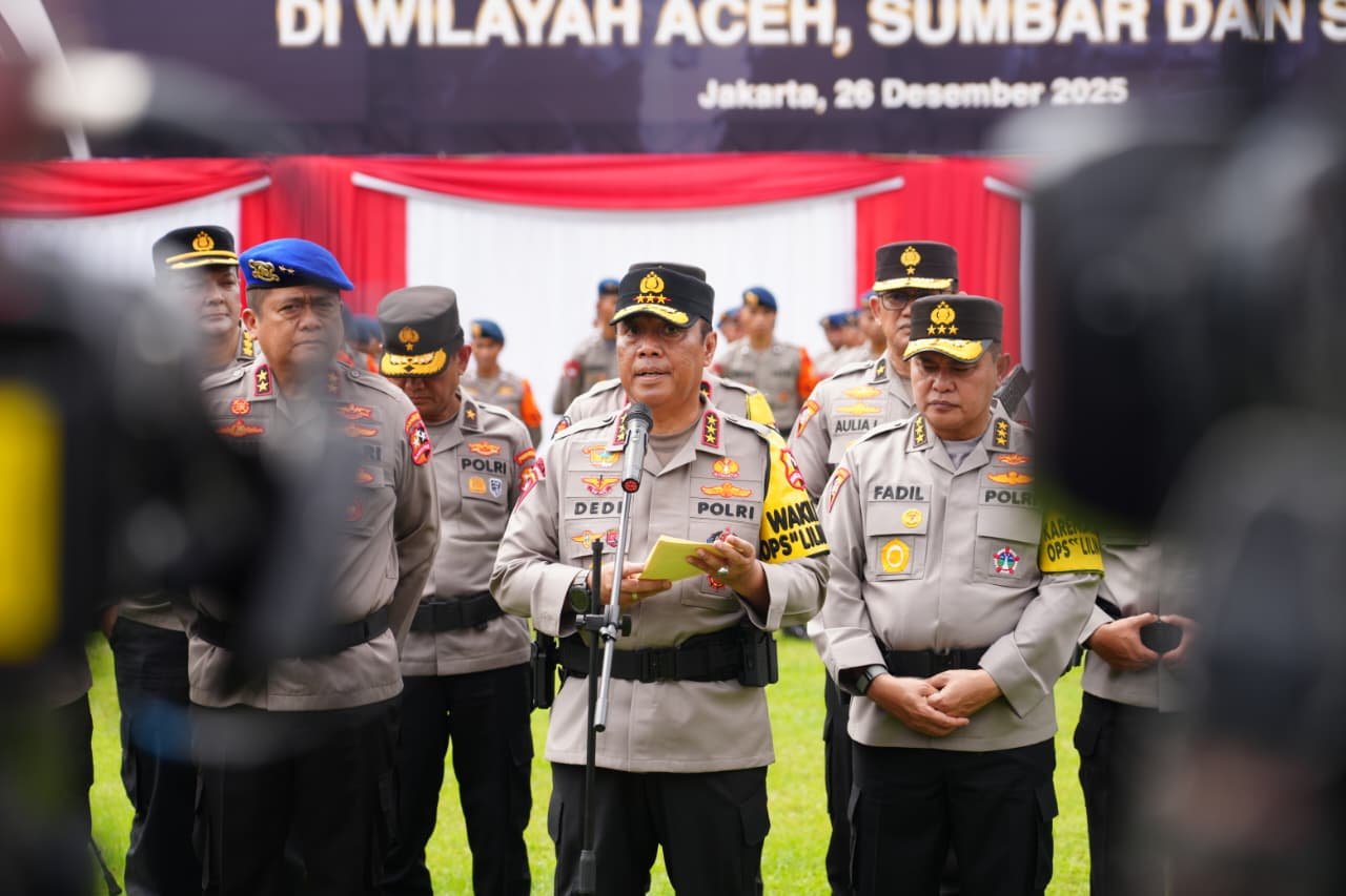 Wakapolri Pimpin Apel Pemberangkatan Personel Ke Wilayah Bencana Sumat