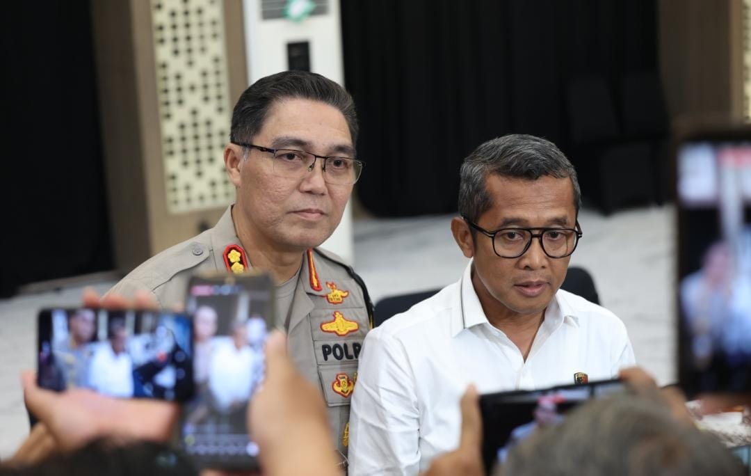 Polda Jatim Amankan Dua Tersangka Pengrusakan Dan Pengusiran Lansia Di