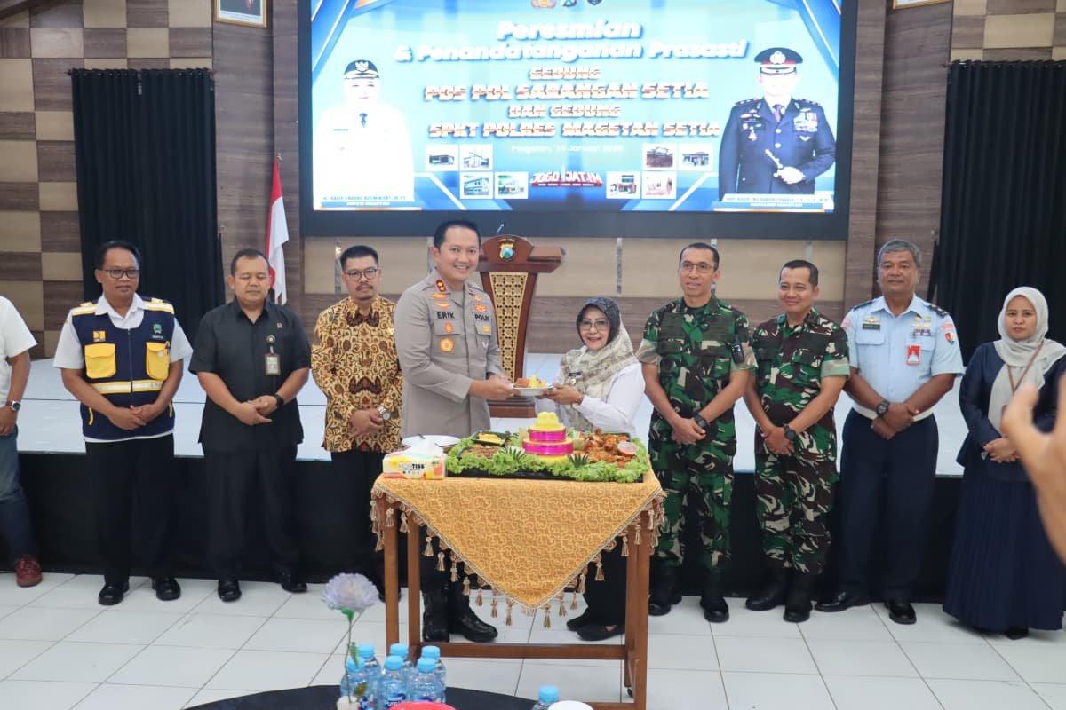 Tingkatkan Pelayanan Publik, Kapolres Magetan Resmikan Gedung Setia Sp
