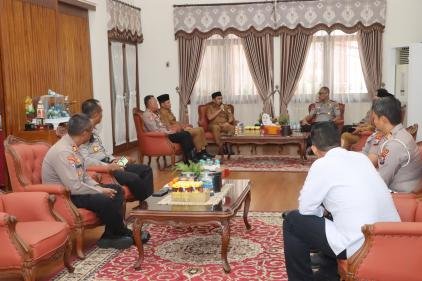 Kapolres Pasuruan Kota Kunjungi Wali Kota Adi Wibowo, Bangun Komunikas