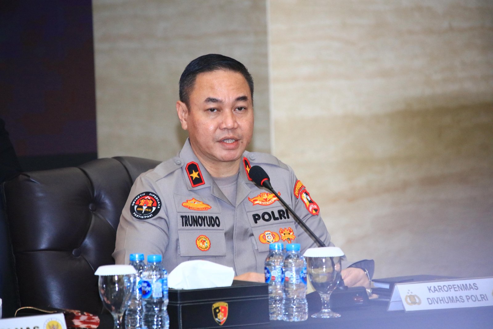Mudik Nataru Lancar Polres Pelabuhan Tanjungperak Terima Penghargaan D