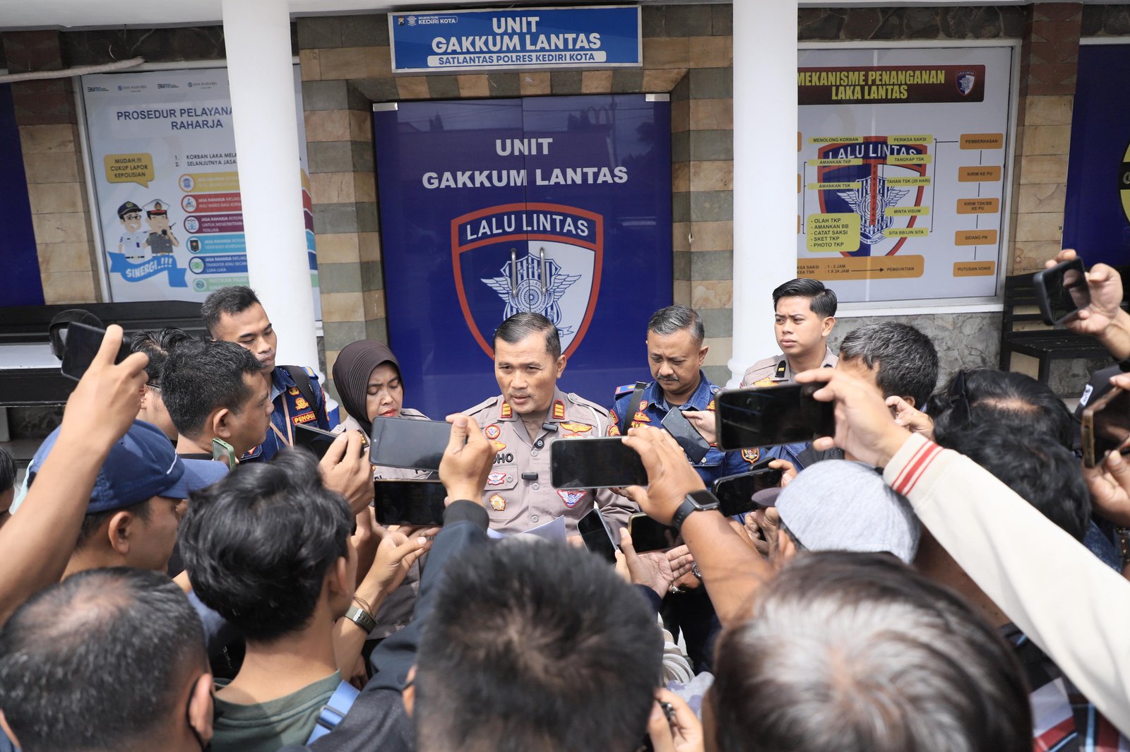 Polres Kediri Kota Tetapkan Sopir Bus Sebagai Tersangka Penyebab Laka 