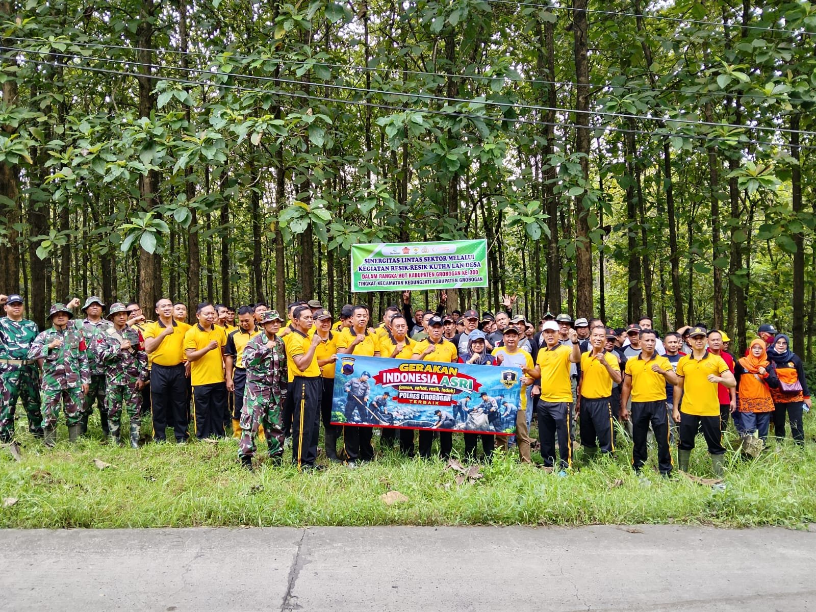 Administratur Kph Semarang Kawal Direktur Keuangan Perum Perhutani Dan