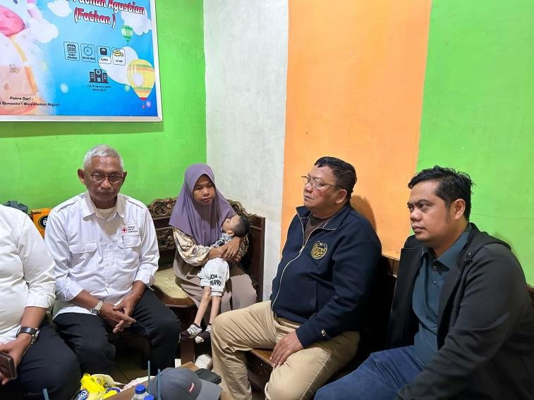 Kisah Rifki, Bocah Disabilitas Usia 9 Tahun Bobot 8 Kg, Dapat Perhatia
