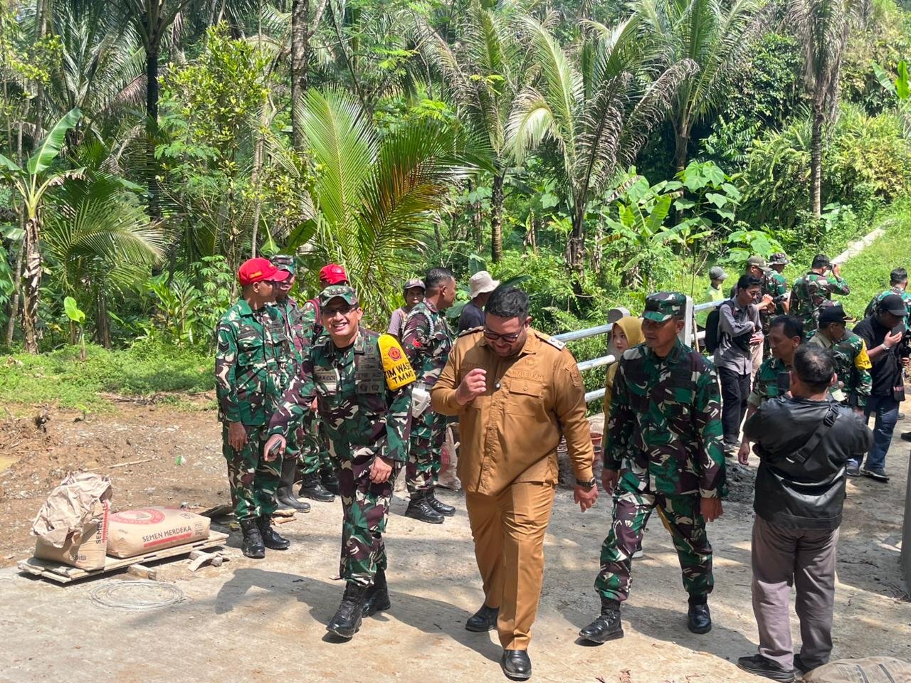 Tmmd Krangean Dapat Kunjungan Tim Wasev Sterad, Tinjau Progres Jalan H