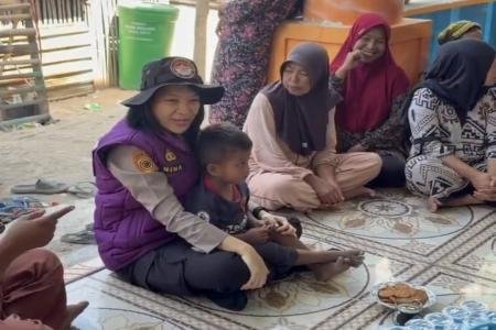 Temani Warga Manggarai Barat Tim Trauma Healing Polda Jateng Bantu Psi